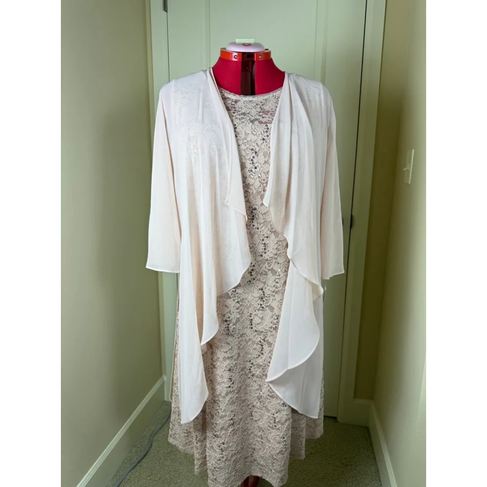 NWT Women's SLNY Plus 16 Blush Lace Sequin Midi Dress with Shrug 2PC Set